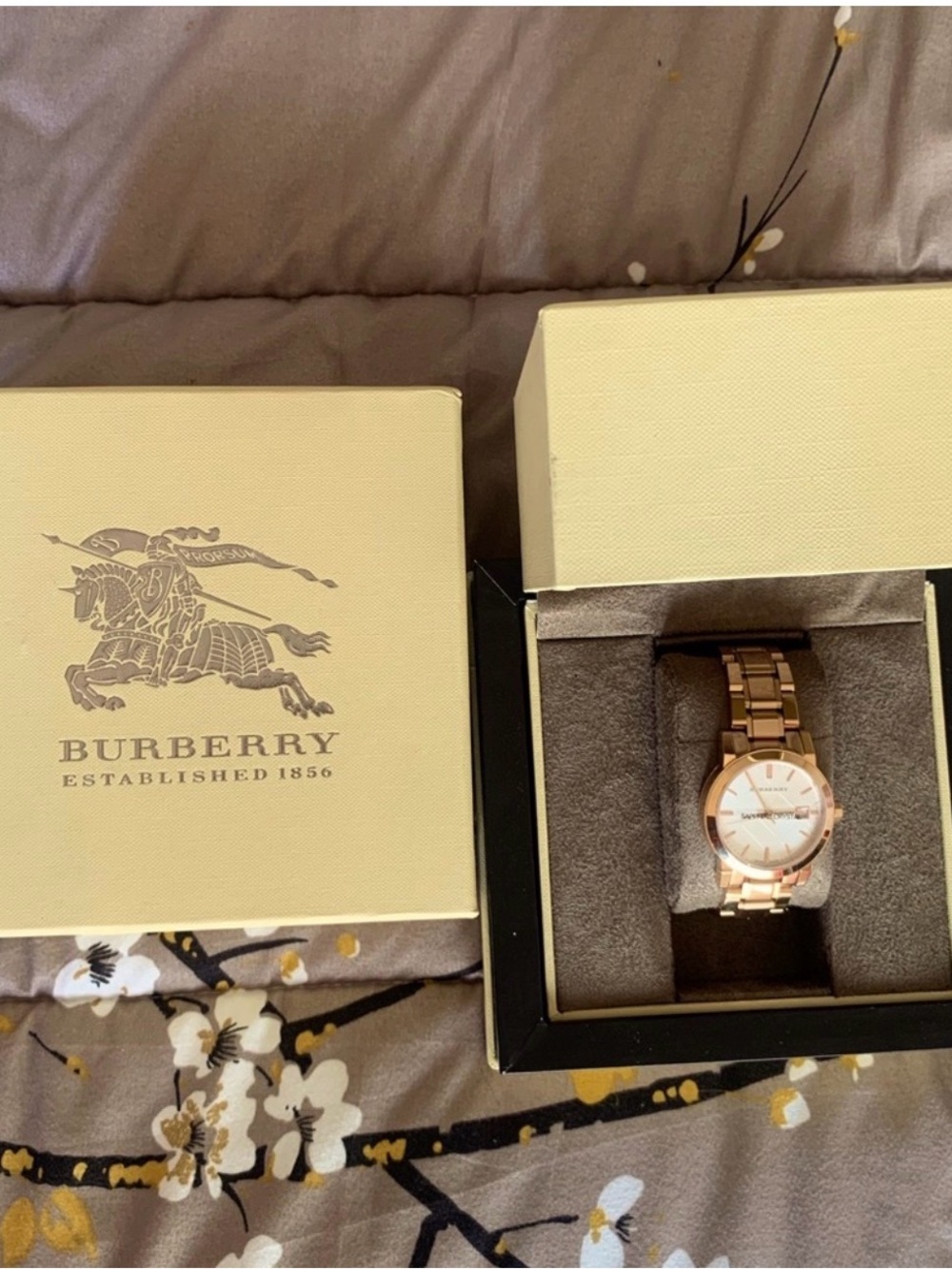 Swiss Rose Gold Unisex Burberry Wrist Watch